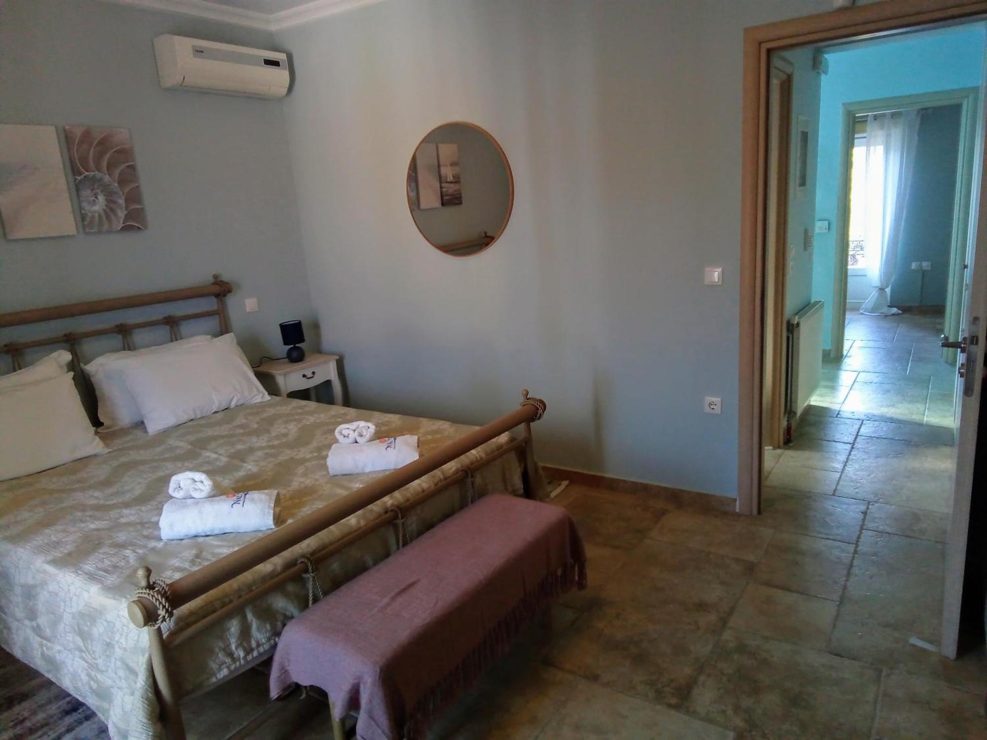 Nautilus Luxury Suites Galaxídhion Rom bilde